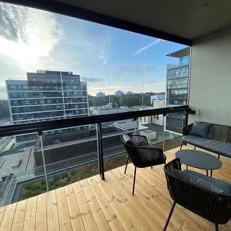 Ainoa Shopping Center Apartments - Tapiola Еспоо Екстериор снимка