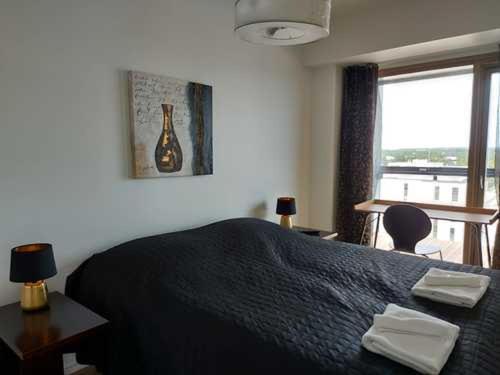 Ainoa Shopping Center Apartments - Tapiola Еспоо Екстериор снимка